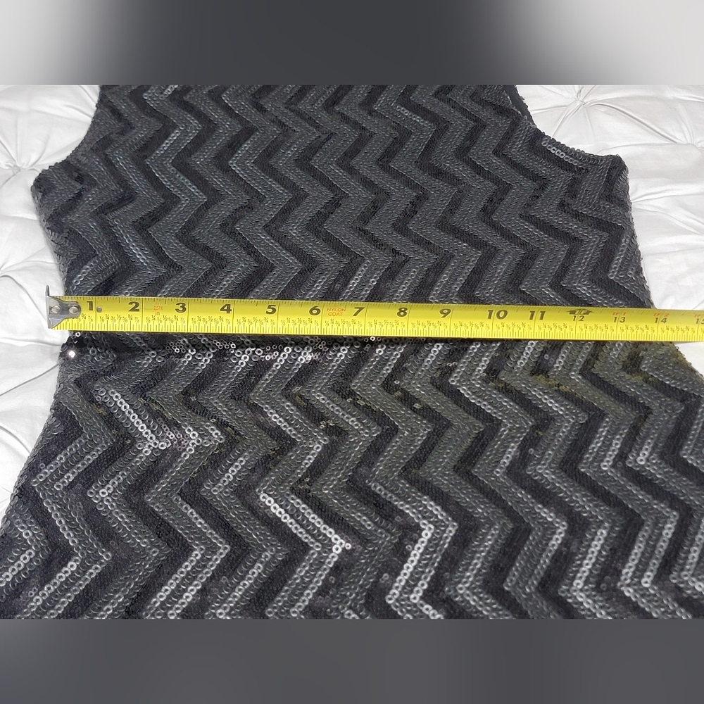 Alice +Olivia Black Sequin Chevron Dress w/Back Detail Women's Sz 8 - Picture 7 of 14